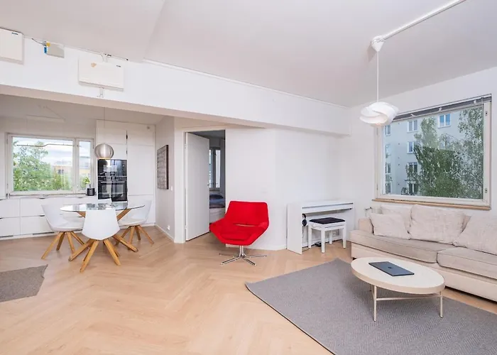 3br Scandinavian 76 M2 Linnanmaeki Free Parking *