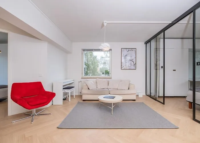 3br Scandinavian 76 M2 Linnanmäki Free Parking Helsinki